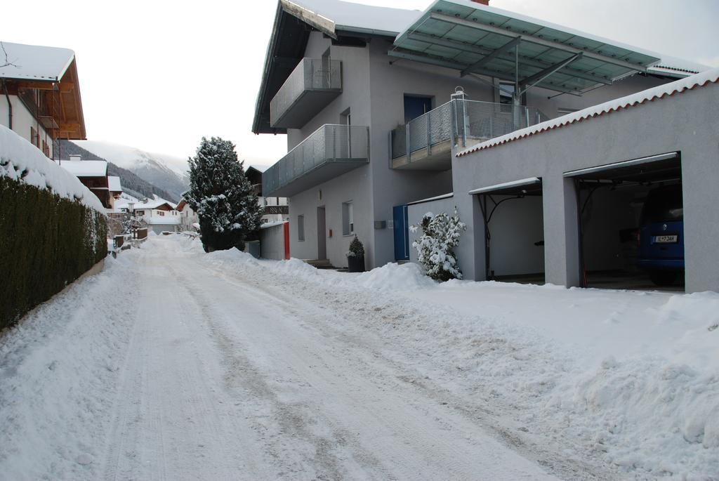 Gerda Wellness Apartment Grinzens Extérieur photo